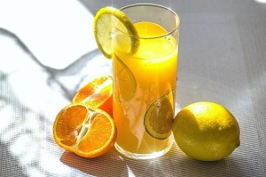 fruit-juice-1332072_640